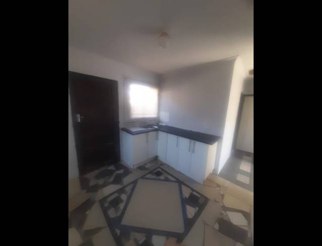 2 BEDROOM HOUSE FOR SALE IN CLAYVILLE